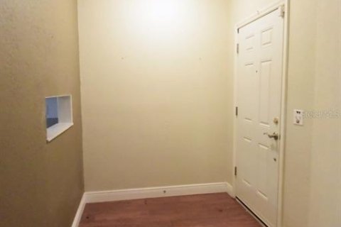 Townhouse in Palm Harbor, Florida 3 bedrooms, 152.73 sq.m. № 1901630 - photo 4