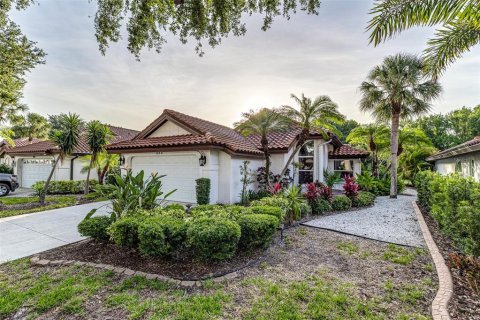 House in Venice, Florida 3 bedrooms, 172.98 sq.m. № 1745112 - photo 5
