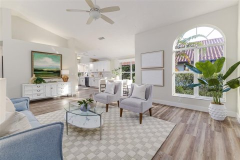 House in Venice, Florida 3 bedrooms, 172.98 sq.m. № 1745112 - photo 12