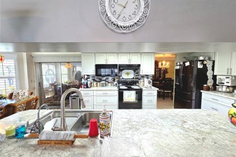 Casa en venta en New Port Richey, Florida, 2 dormitorios, 162.3 m2 № 1838534 - foto 30