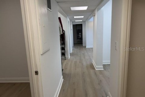 Commercial property in Clearwater, Florida 106.19 sq.m. № 2379464 - photo 11