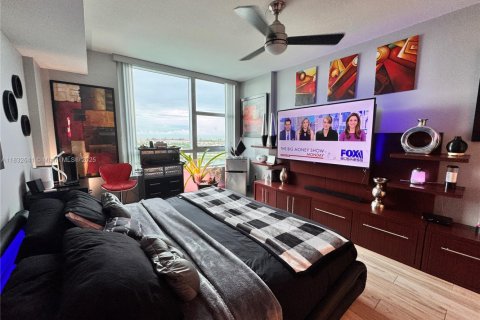 Condominio en venta en Sunrise, Florida, 2 dormitorios, 108.23 m2 № 1934749 - foto 4