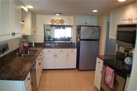 Condo in Bradenton, Florida, 2 bedrooms  № 1129407 - photo 4