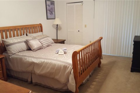 Condo in Bradenton, Florida, 2 bedrooms  № 1129407 - photo 12