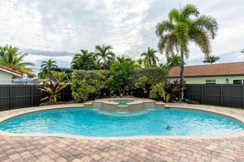 Villa ou maison à vendre à Miami, Floride: 3 chambres, 175.59 m2 № 2026293 - photo 26