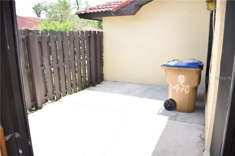House in Kissimmee, Florida 2 bedrooms, 96.43 sq.m. № 2239708 - photo 13