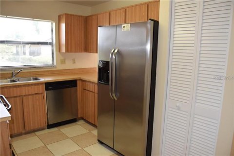 House in Kissimmee, Florida 2 bedrooms, 96.43 sq.m. № 2239708 - photo 4
