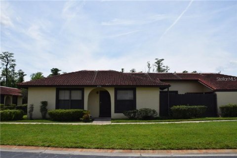 House in Kissimmee, Florida 2 bedrooms, 96.43 sq.m. № 2239708