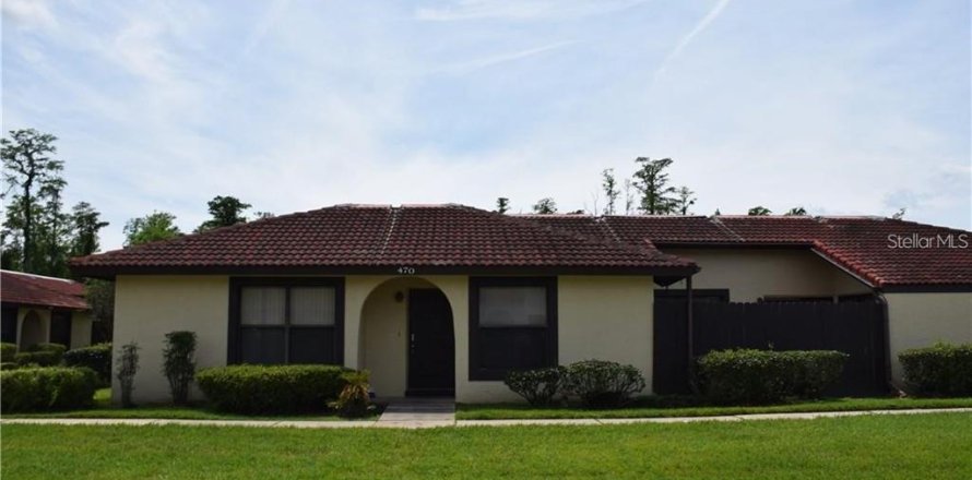 House in Kissimmee, Florida 2 bedrooms, 96.43 sq.m. № 2239708