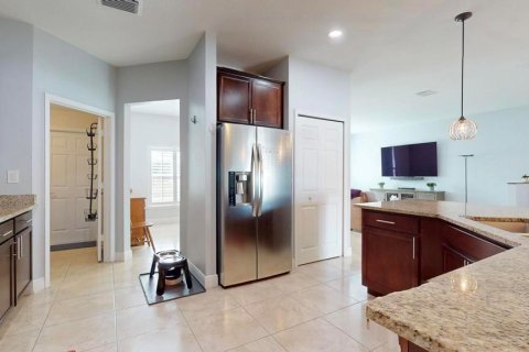 Villa ou maison à vendre à Port St. Lucie, Floride: 4 chambres, 221.94 m2 № 2178811 - photo 17