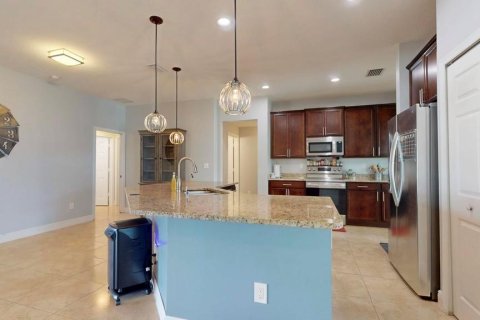 Villa ou maison à vendre à Port St. Lucie, Floride: 4 chambres, 221.94 m2 № 2178811 - photo 21