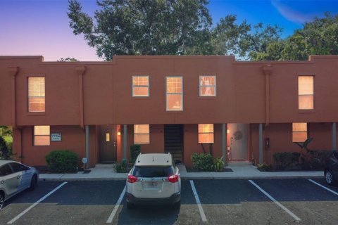 Condo in Orlando, Florida, 2 bedrooms  № 1886901 - photo 25