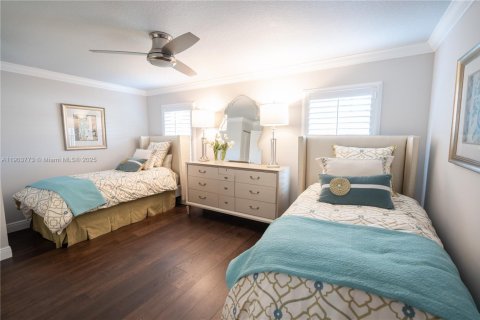 House in Plantation, Florida 4 bedrooms, 235.23 sq.m. № 1963509 - photo 17