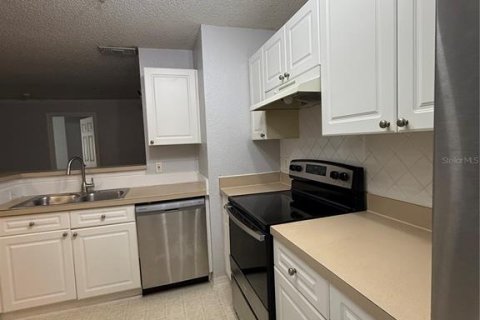 Appartement à louer à Tampa, Floride: 2 chambres, 100.61 m2 № 2385591 - photo 8