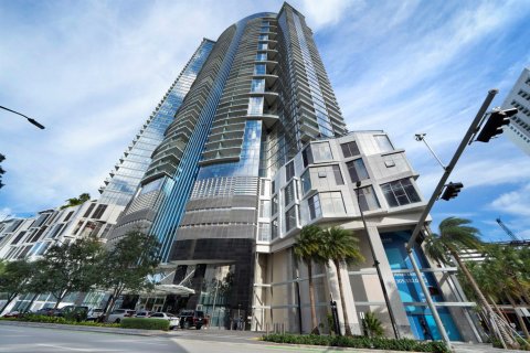 Condo in Miami, Florida, 1 bedroom  № 2082596 - photo 27