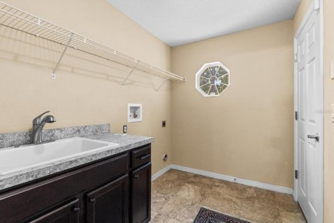 House in Citrus Springs, Florida 3 bedrooms, 318 sq.m. № 1789996 - photo 20