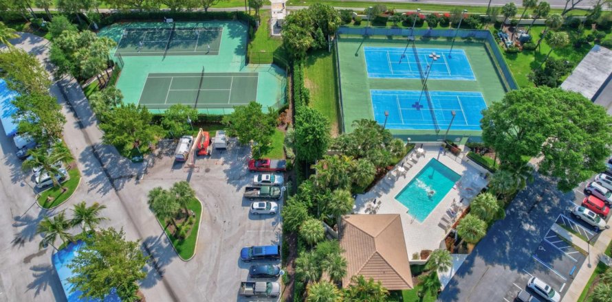 Condominio en Juno Beach, Florida, 2 dormitorios № 1152174