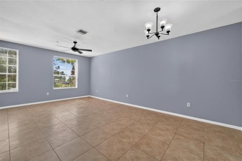 Townhouse in Tampa, Florida 3 bedrooms, 171.31 sq.m. № 2234799 - photo 16