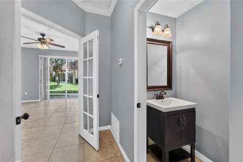 Townhouse in Tampa, Florida 3 bedrooms, 171.31 sq.m. № 2234799 - photo 7