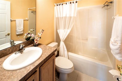 House in Kissimmee, Florida 2 bedrooms, 125.98 sq.m. № 1620153 - photo 24