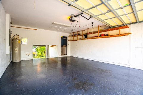 House in Kissimmee, Florida 2 bedrooms, 125.98 sq.m. № 1620153 - photo 26
