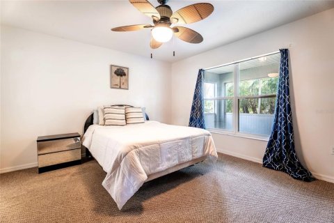 House in Kissimmee, Florida 2 bedrooms, 125.98 sq.m. № 1620153 - photo 15