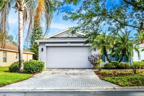 House in Kissimmee, Florida 2 bedrooms, 125.98 sq.m. № 1620153 - photo 2