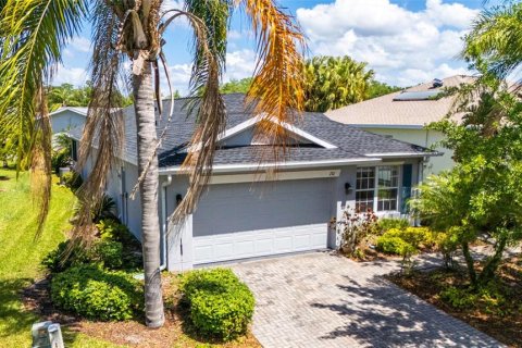House in Kissimmee, Florida 2 bedrooms, 125.98 sq.m. № 1620153 - photo 4