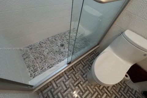 Copropriété à louer à Hallandale Beach, Floride: 2 chambres, 121.89 m2 № 1997897 - photo 23