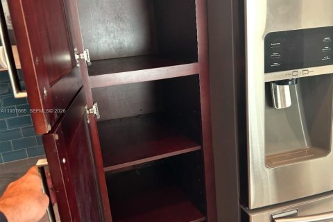 Copropriété à louer à Hallandale Beach, Floride: 2 chambres, 121.89 m2 № 1997897 - photo 16