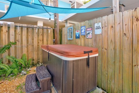 Casa en venta en Key Largo, Florida, 1 dormitorio, 52.12 m2 № 1976450 - foto 29