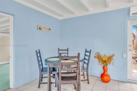 Casa en venta en Key Largo, Florida, 1 dormitorio, 52.12 m2 № 1976450 - foto 16