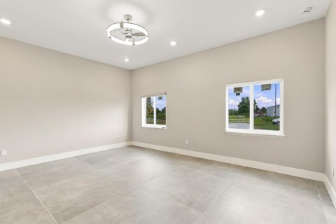 House in Okeechobee, Florida 4 bedrooms № 2377249 - photo 21