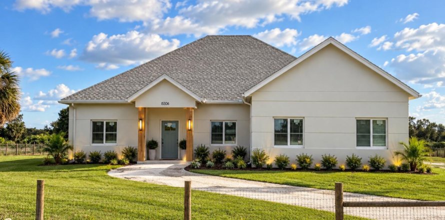 House in Okeechobee, Florida 4 bedrooms № 2377249
