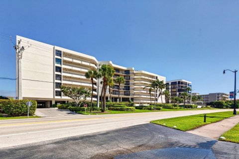 Condominio en venta en South Palm Beach, Florida, 1 dormitorio, 106 m2 № 2392447 - foto 30