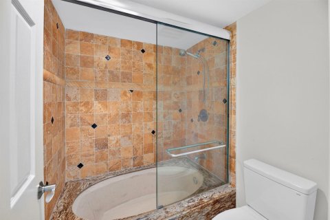 Condominio en venta en South Palm Beach, Florida, 1 dormitorio, 106 m2 № 2392447 - foto 13