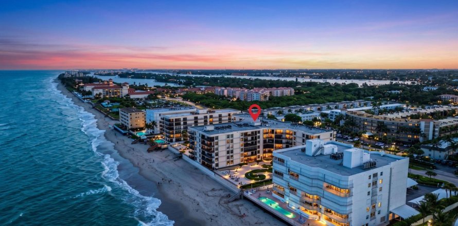 Condominio en South Palm Beach, Florida, 1 dormitorio  № 2392447