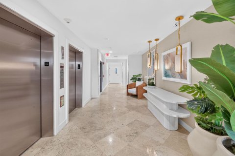 Condominio en venta en South Palm Beach, Florida, 1 dormitorio, 106 m2 № 2392447 - foto 18