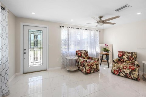 Villa ou maison à vendre à Englewood, Floride: 3 chambres, 100.33 m2 № 1603230 - photo 12