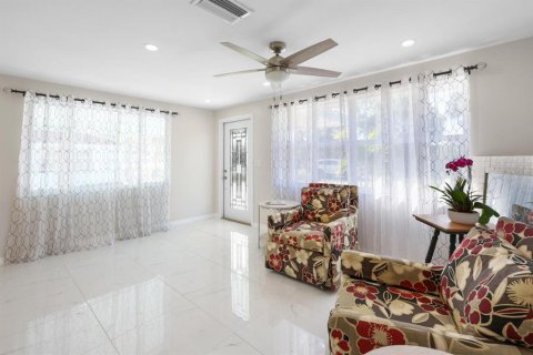 Villa ou maison à vendre à Englewood, Floride: 3 chambres, 100.33 m2 № 1603230 - photo 16