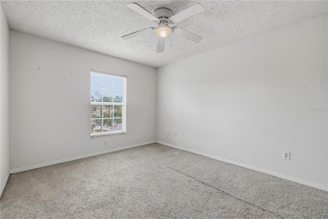 Touwnhouse à vendre à Tampa, Floride: 3 chambres, 141.58 m2 № 2220731 - photo 22