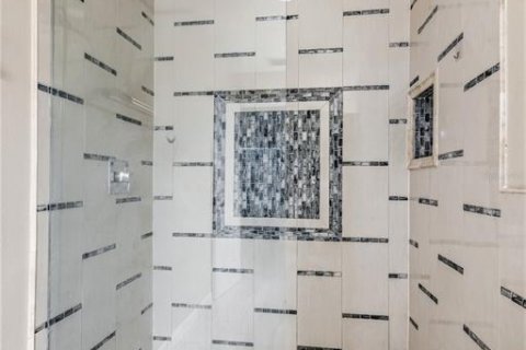 Touwnhouse à vendre à Tampa, Floride: 3 chambres, 141.58 m2 № 2220731 - photo 20
