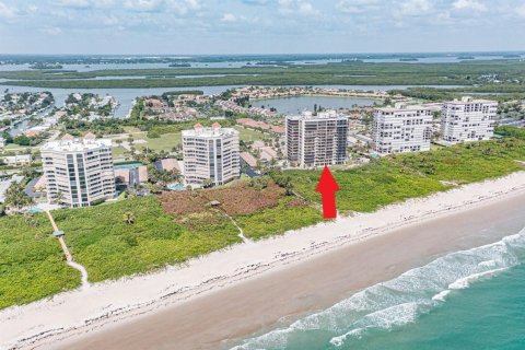 Condo in Hutchinson Island South, Florida, 3 bedrooms  № 2082554 - photo 21