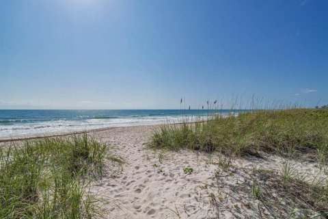 Condo in Hutchinson Island South, Florida, 3 bedrooms  № 2082554 - photo 29