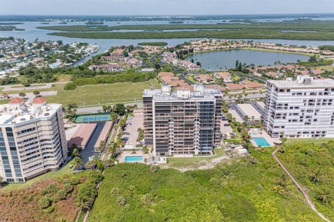Condo in Hutchinson Island South, Florida, 3 bedrooms  № 2082554 - photo 17