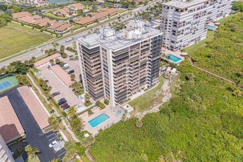 Condo in Hutchinson Island South, Florida, 3 bedrooms  № 2082554 - photo 16