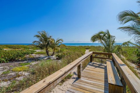 Condo in Hutchinson Island South, Florida, 3 bedrooms  № 2082554 - photo 25