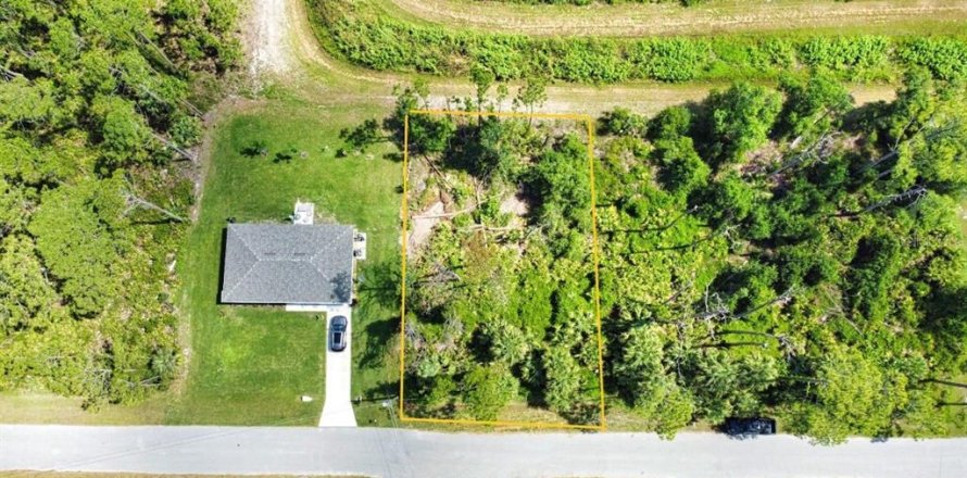 Land in North Port, Florida № 2159615
