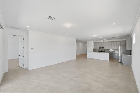Casa en venta en Port St. Lucie, Florida, 4 dormitorios, 209.59 m2 № 2168257 - foto 3