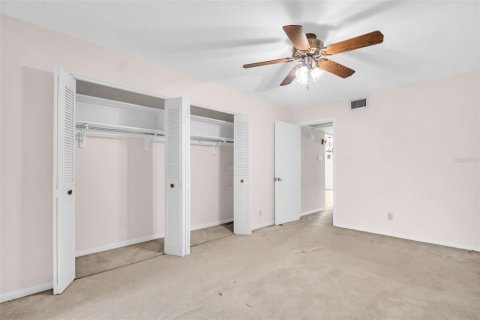 Condo in Saint Petersburg, Florida, 2 bedrooms  № 1786837 - photo 17